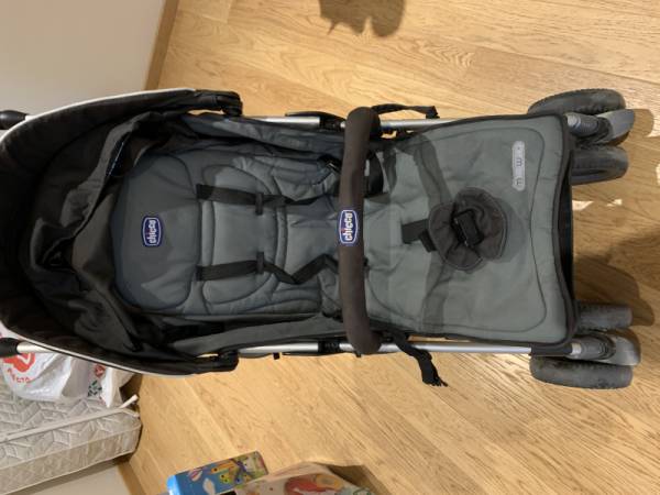 количка Chicco Evo