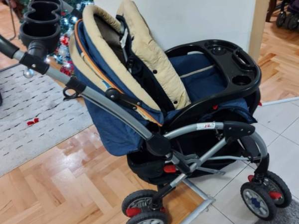 Detska/Bebeshka kolichka