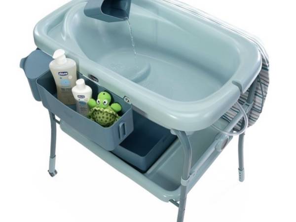 Кадичка со подлога за пресоблекување