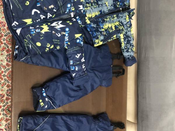 Дводелни скафандери за на снег 18м