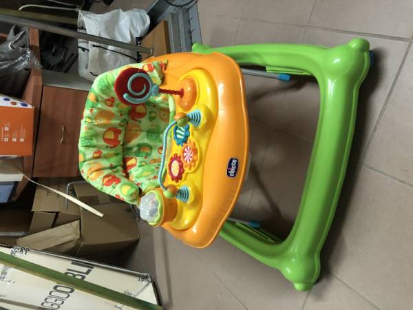 НОВИ Дубаци за бебе Chicco